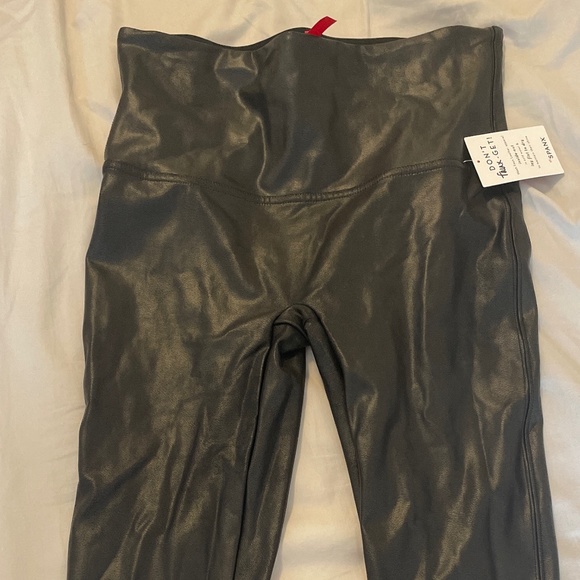 NEW Spanx Faux Leather Leggings